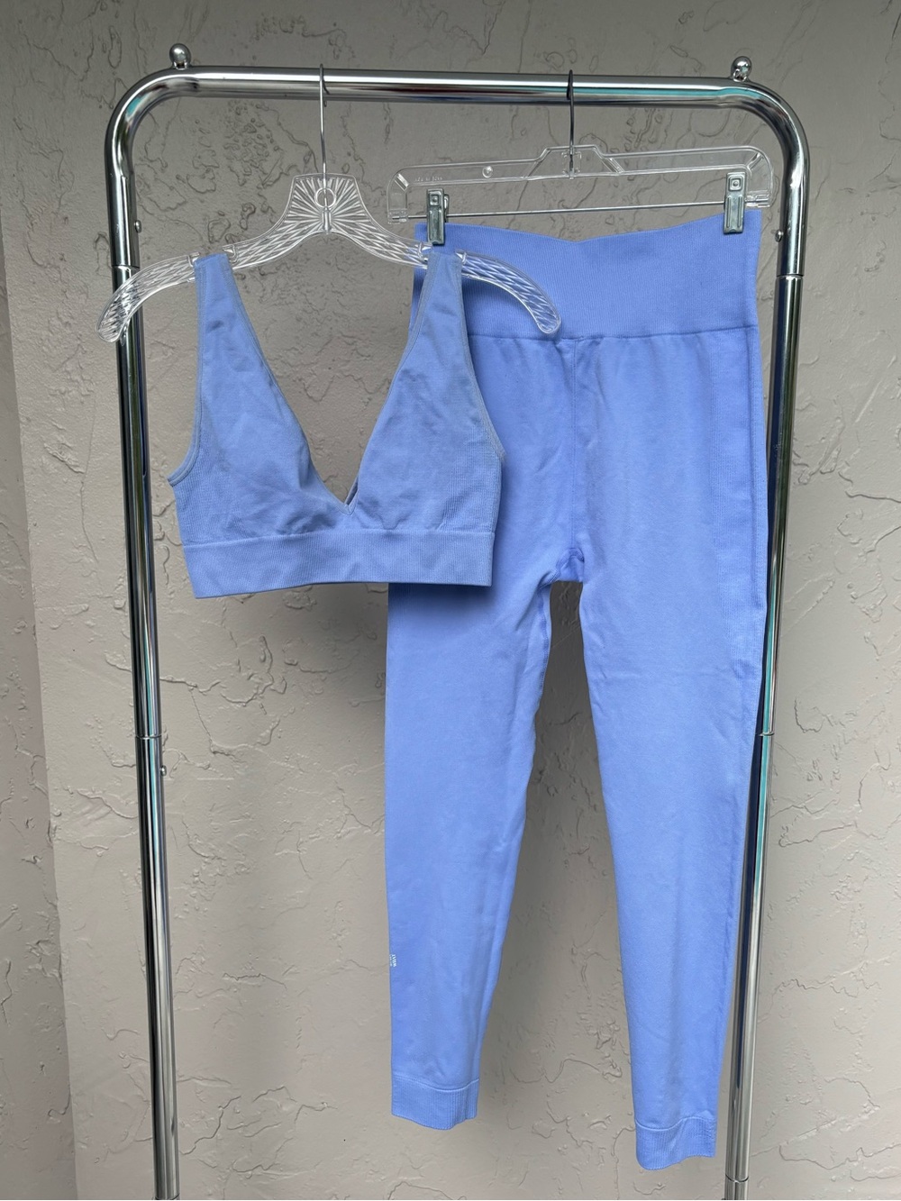 Seamless Periwinkle Leggings & Sports Bra Set